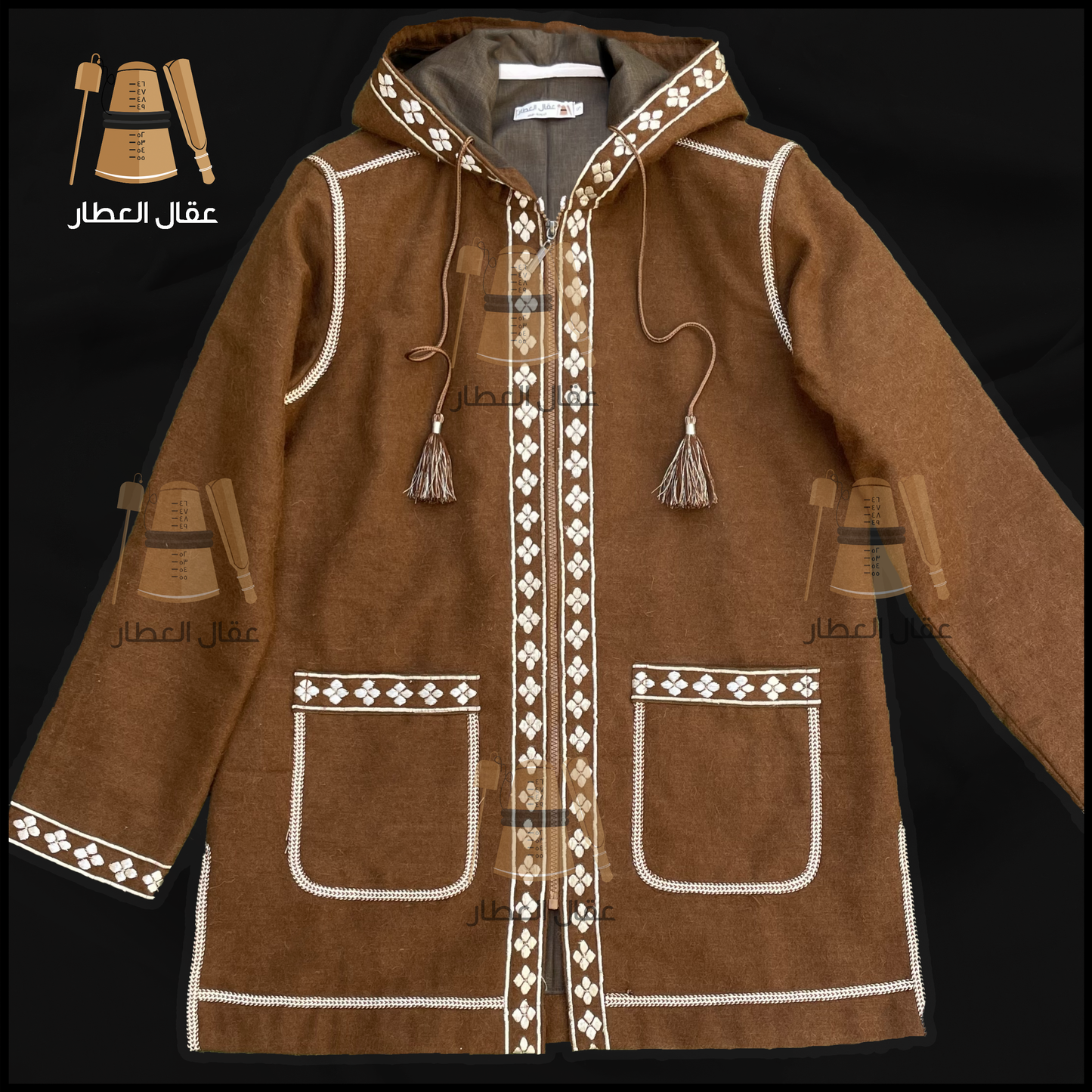 جاكيت عربي مصنوع من الوبر